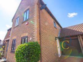 Pittlesden Cottage - Sleeps 4 - Tenterden – hotel w mieście Tenterden