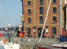 Hotel Alter Hafenspeicher, husdjursvänligt hotell i Stralsund