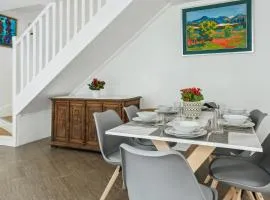 Maison charmante avec jardin et parking offert Paris St Cloud