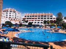 LUX Parque Santiago2 Las Americas First Line