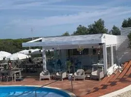 appartement avec jardin privé dans une résidence hôtelière haut de gamme