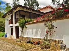 Hotel Campestre El Portón de Los Jeroglíficos, hotel in Ramiriquí