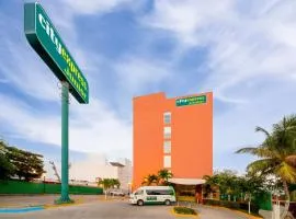 City Express Junior by Marriott Ciudad del Carmen