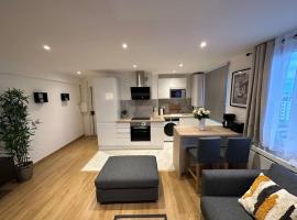 Charmant Appart Métro Proche Confort, apartment in Bagnolet