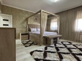 Hi-Tech Apartment in City Center, hotelli kohteessa Tashkent