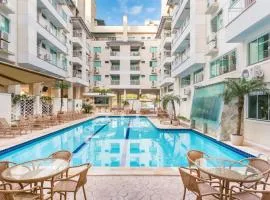 Flat com Piscina Térmica no Bombinhas Summer Beach
