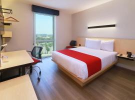 City Express by Marriott Monterrey Universidad, hotel in Monterrey