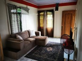 Casa Peri, жилье для отдыха в городе Упала