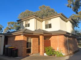 Glen Waverley 3BRM Vacation Home FreeParking Netflix, hotell i Glen Waverley