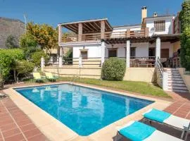 El Sabuco by Vintage Travel