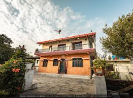 Dev Bhoomi Homestay, Majkhali, hotel i Chaubattia