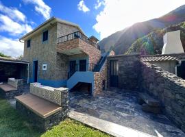 Casa da Nogueira, villa in Porto Moniz