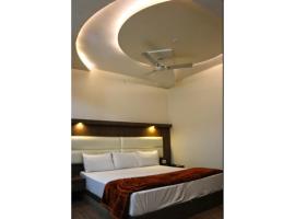 Gangānagar에 위치한 호텔 Hotel Crystal, Ganganagar