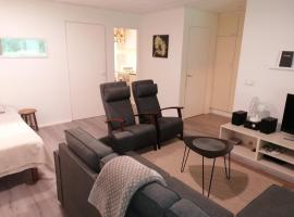Majoituspalvelu Nurmi Apartment Peipontie 3 A Saunallinen Huoneisto, ξενοδοχείο σε Raahe