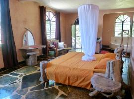 Room in Villa - Dolphin Suite 40 m2 in Villa 560 m2, Indian Ocean View, family hotel in Shimoni