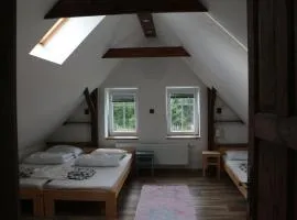 Apartmán Pod střechou - Jelení chata Skladanka