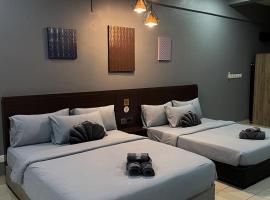 Relaxed Studio Q&S-Bed Near Airport WI-FI-Aeropod Sovo, hotel en Kota Kinabalu