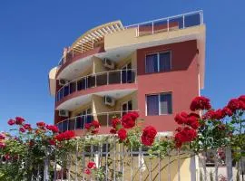 Sunny Flower Family Hotel
