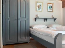 Fiorita Vend&eacute;gh&aacute;z