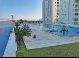 Apartamento próximo a praia., apartamento em Laguna