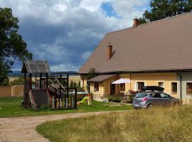 Apartmán Hessy, hotel with parking in Šonov