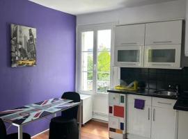 L’Escale: Appartement complet, hotell i Tours