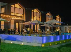 Awqa Loft & Camp, hotel z bazenom v mestu Trujillo