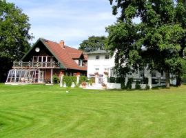 Pommernhof, holiday rental in Ustronie Morskie