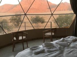 WadiRum Star Planet albasli, guest house in Wadi Rum