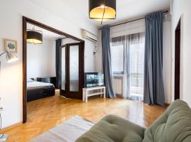 Sleek Comfort - A Blend of Style and Convenience