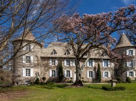Château de Cols, hotel di Junhac