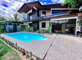 Hector House, cottage in Uvita