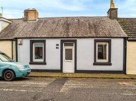 The Hydeaway, cabana o cottage a Whithorn