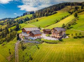 Bauernhaus Bichl: Sankt Johann im Pongau, Buchau Gipfelbahn yakınında bir otel