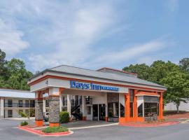 Days Inn by Wyndham Clemson, hotel v destinaci Clemson