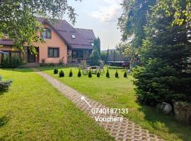 Conacul Caterinei, self catering accommodation in Polovragi