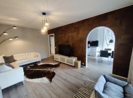 Freshly renovated apartment, perfect for couple, loma-asunto kohteessa Kerava