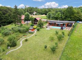 Nice Home In Rakov Potok With Wifi, villa in Rakov Potok