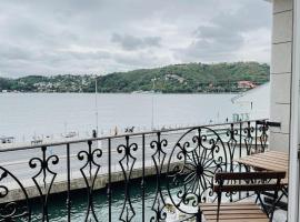 Sarıyer Luxury Seaside Dublex by Bosphorus, hotel cu parcare din Sarıyer