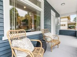 New! Luxury 1BR Flat near Downtown Mount Clemens