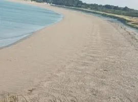 Appartement vue mer exceptionnelle à 100m très belle plage