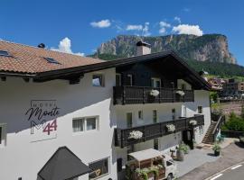 Hotel Monte44, heilsulindarhótel í Selva di Val Gardena