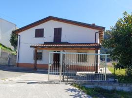 Casa indipendente, holiday rental in Amantea