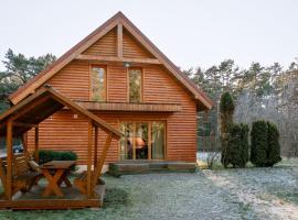 BASH Village House, holiday home in Ventspils