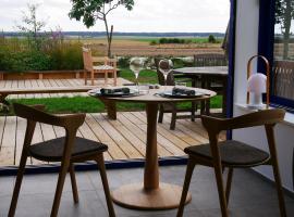 Maison HOUX, bed and breakfast en Dominois