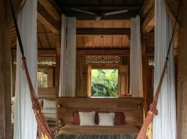 Joglo Manis Villa