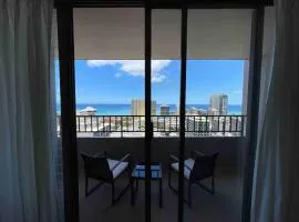 28th Floor Breathtaking Ocean View with a Kitchen-Free Parking-Corner Unit-King Bed