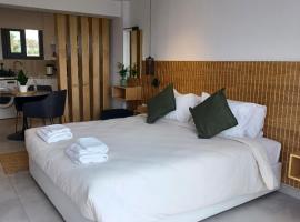 Terrazza Suites, golf hotel in Paphos City