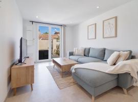 Deux suites haut standing duplex proche St. Tropez, דירה בקוגולין