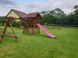 Domek w Bieszczadach u Ani Apartament 3, Hotel in Uherce Mineralne